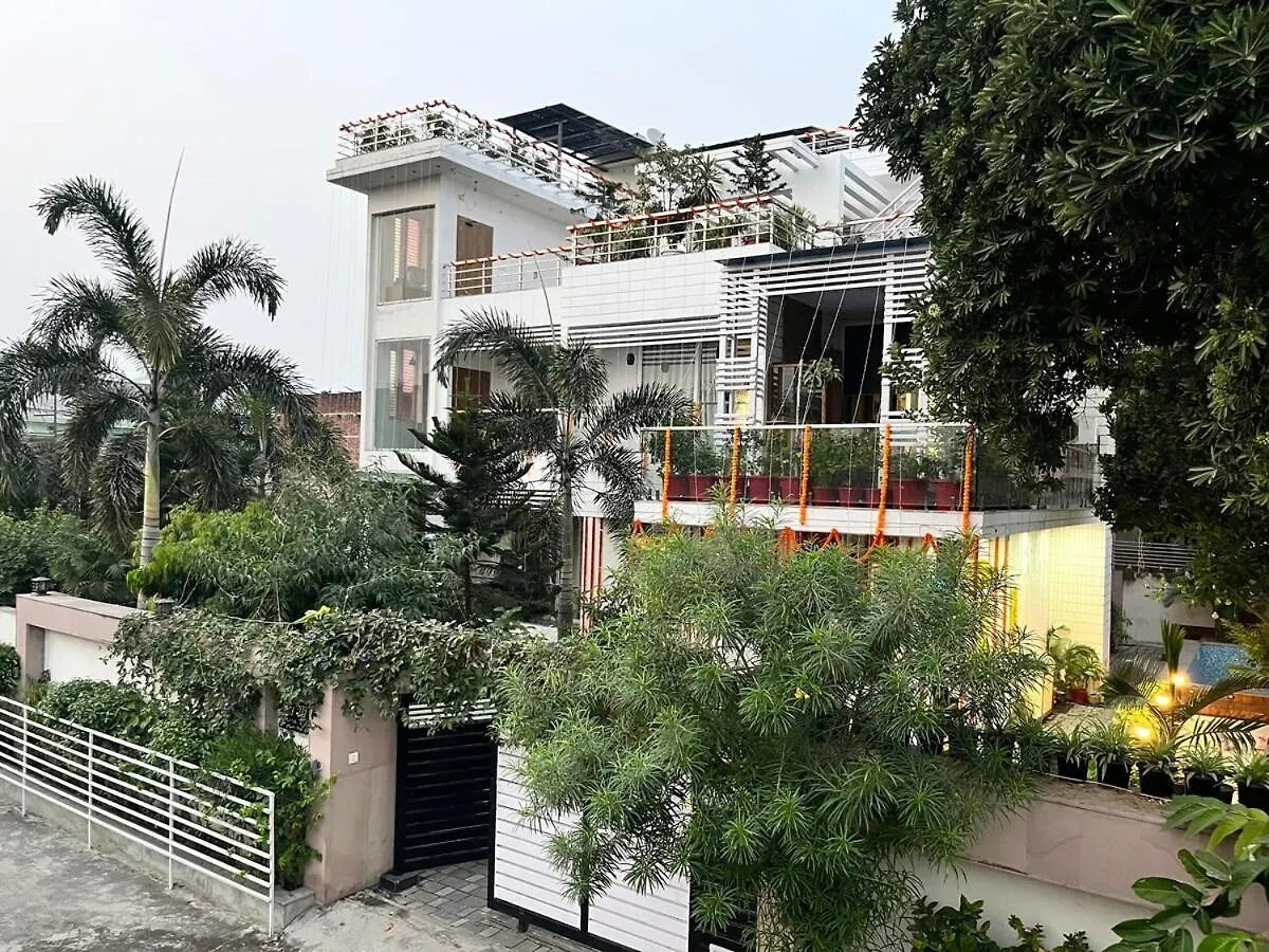 Luxury Stay Private Home With Jacuzzi & Pool Varanasi 0*,  India